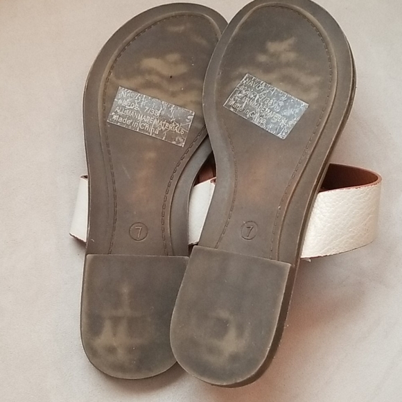 Seven7 Navo Toe Slit Sandal Size 7 - Picture 5 of 8